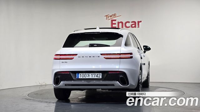 Genesis GV70 2.5T Gasoline 2WD — пробег 47293 км