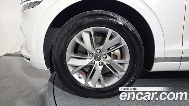 Genesis GV70 2.5T Gasoline 2WD — пробег 47293 км
