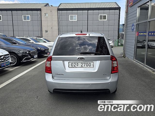 Kia Carens LPI 2.0 GX Deluxe — пробег 110501 км
