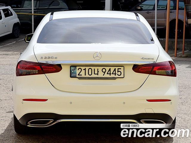 Mercedes-Benz E-Class из Кореи Encar