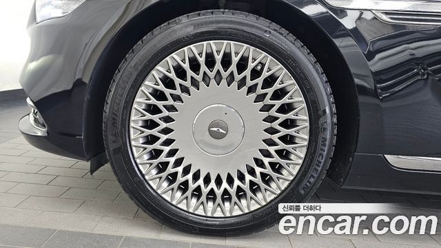 Genesis G90 из Кореи Encar