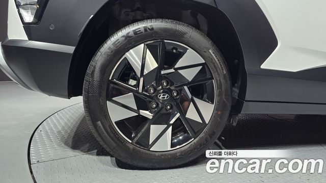 Hyundai Kona из Кореи Encar