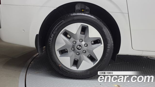 Hyundai Staria из Кореи Encar