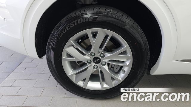 Genesis GV70 из Кореи Encar