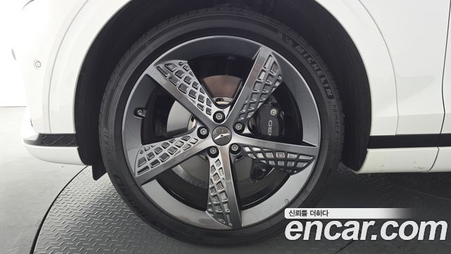 Genesis GV70 из Кореи Encar