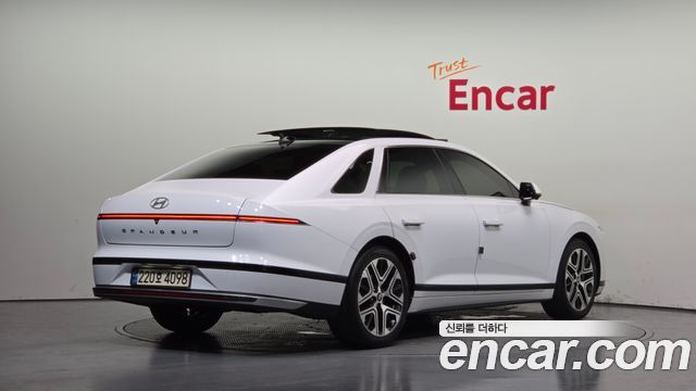 Hyundai Grandeur из Кореи Encar