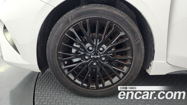 Kia K3 из Кореи Encar
