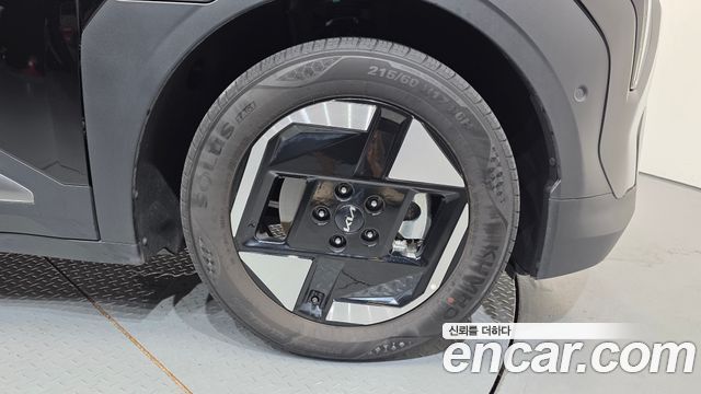 Kia EV3 из Кореи Encar