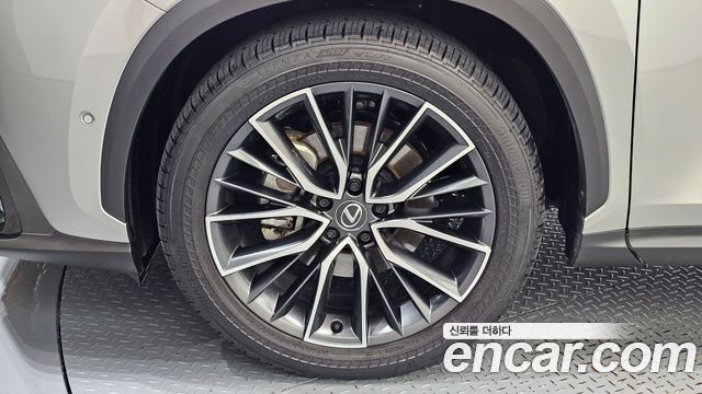 Lexus NX из Кореи Encar