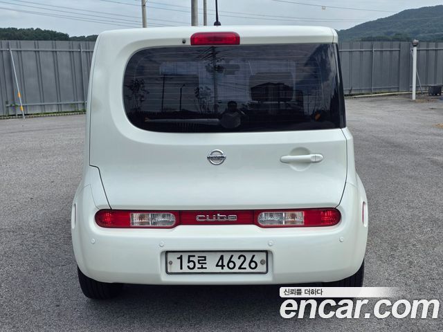 Nissan Cube 1.8 S Z12 — пробег 99 869 км