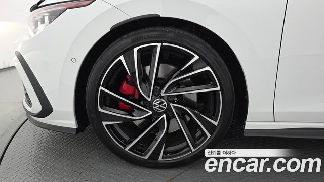 Volkswagen Golf из Кореи Encar