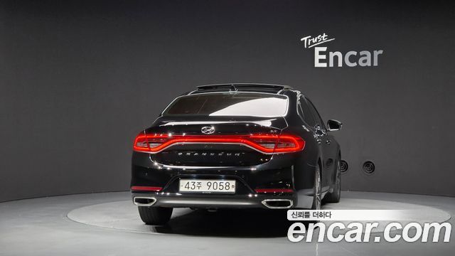 Hyundai Grandeur из Кореи Encar
