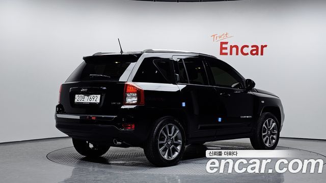 Jeep Compass из Кореи Encar