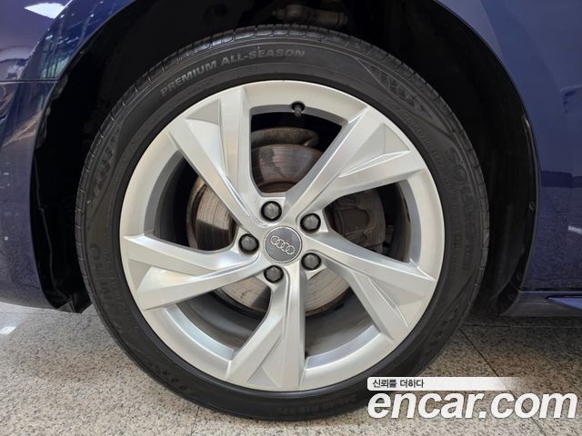 Audi A4 из Кореи Encar