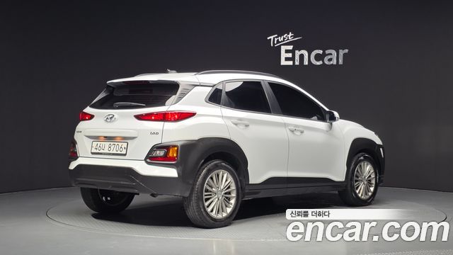 Hyundai Kona из Кореи Encar