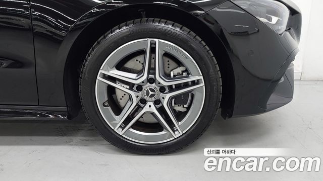 Mercedes-Benz CLA-Class CLA250 4MATIC — пробег 124 км — фото 5 из 5