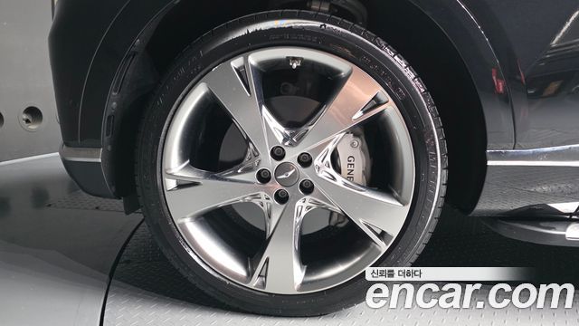Genesis GV80 из Кореи Encar