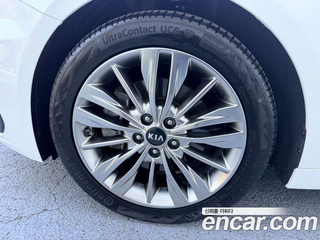 Kia K5 из Кореи Encar