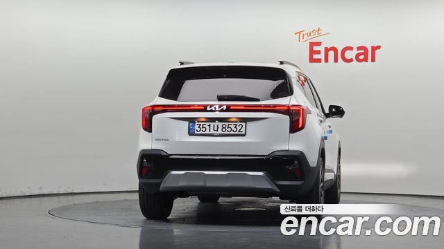 Kia Seltos из Кореи Encar
