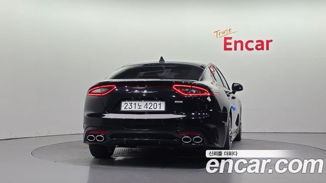 Kia Stinger из Кореи Encar