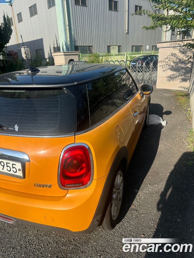 Mini Cooper из Кореи Encar