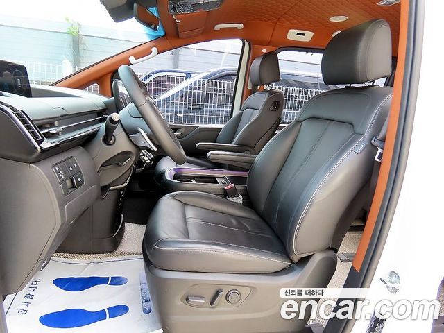 Hyundai Staria из Кореи Encar
