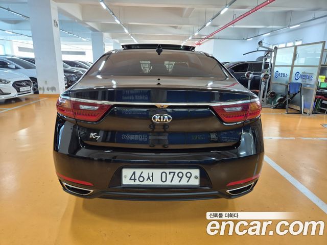 Kia K7 из Кореи Encar