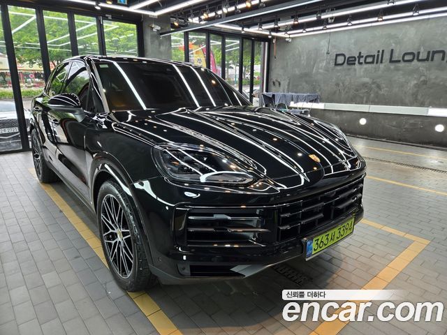 Porsche Cayenne 3.0 E-Hybrid — пробег 12 130 км — фото 2 из 5