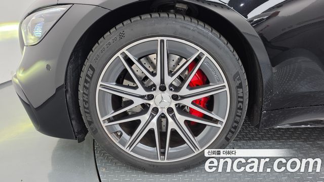 Mercedes-Benz AMG GT 4Door 43 4MATIC+ — пробег 2272 км