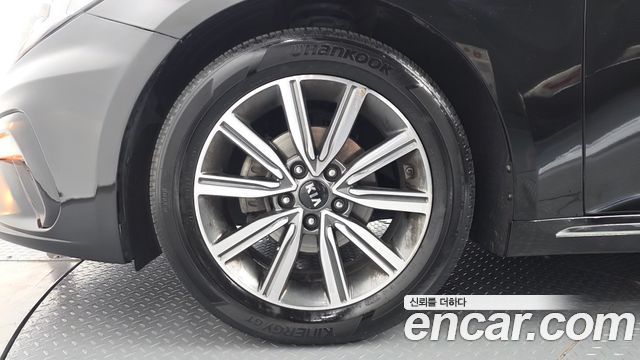 Kia K5 из Кореи Encar