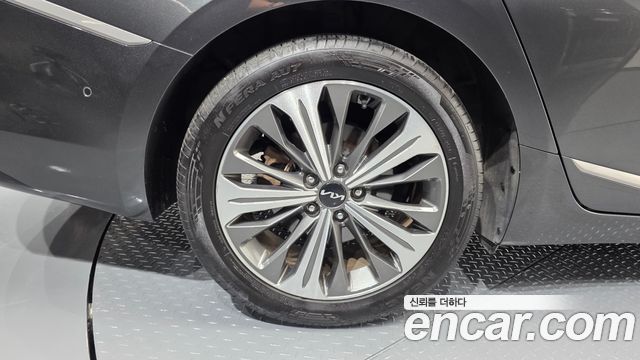 Kia K8 из Кореи Encar