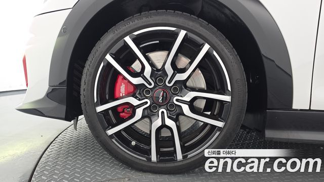 Mini Cooper JCW — пробег 9 888 км — фото 5 из 5