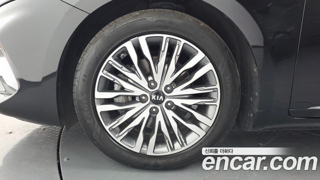 Kia K7 из Кореи Encar