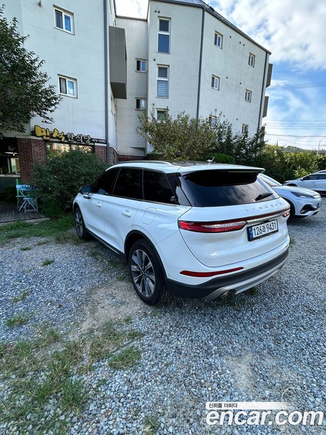 Lincoln Corsair 2.0 Reserve AWD — пробег 28 082 км — фото 5 из 5