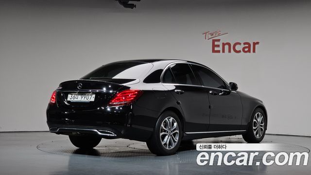 Mercedes-Benz C-Class из Кореи Encar