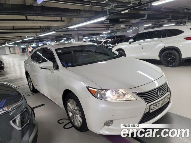 Lexus ES Executive XV60 — пробег 261925 км