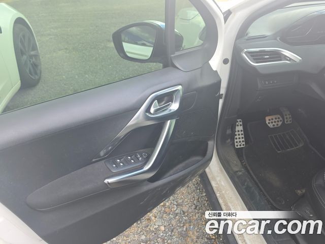 Peugeot 2008 1.6 BlueHDi Feline — пробег 68897 км