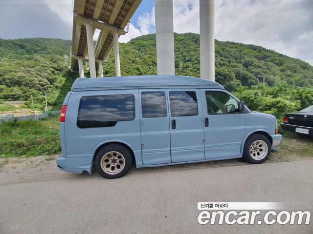 Chevrolet Express Van 5.3 — пробег 234 601 км