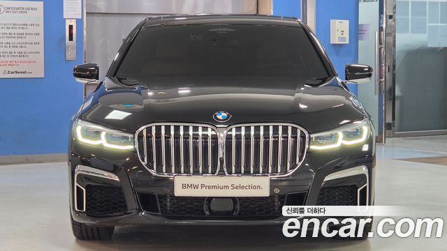 BMW 7-Series 740Li xDrive M Sport Package — пробег 54451 км