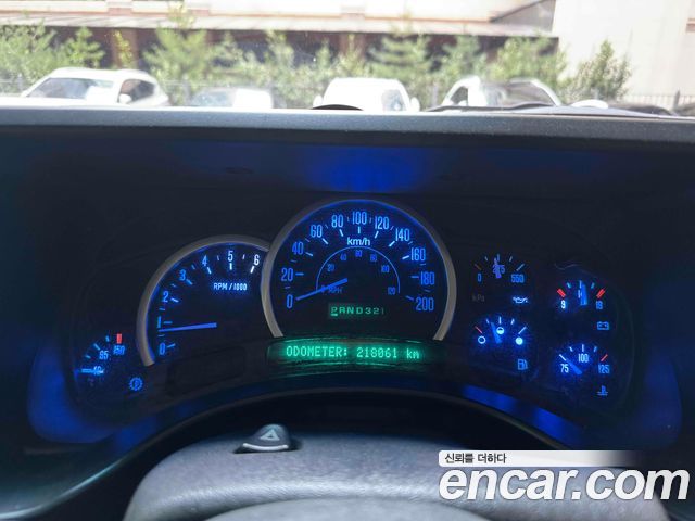 Hummer H2 6.0 — пробег 218 000 км