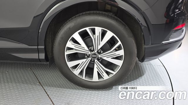 Audi Q4 e-tron 40 Sportback — пробег 13 443 км