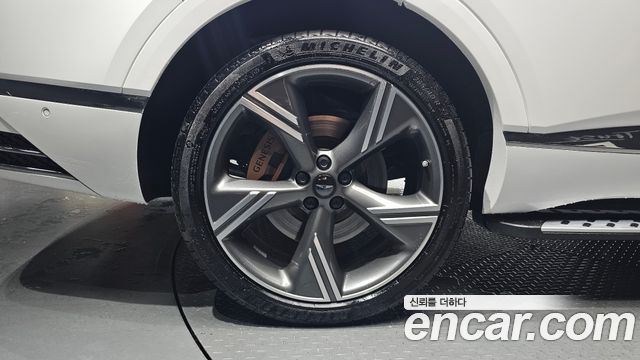 Genesis GV80 из Кореи Encar