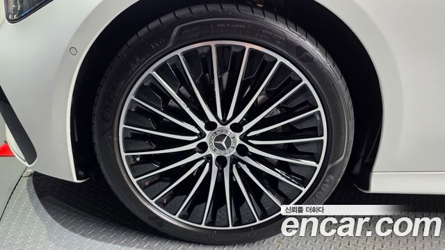 Mercedes-Benz CLE-Class CLE200 Coupe — пробег 8 450 км