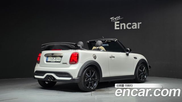 Mini Cooper Convertible из Кореи Encar