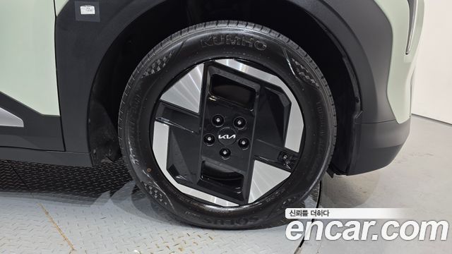 Kia EV3 из Кореи Encar