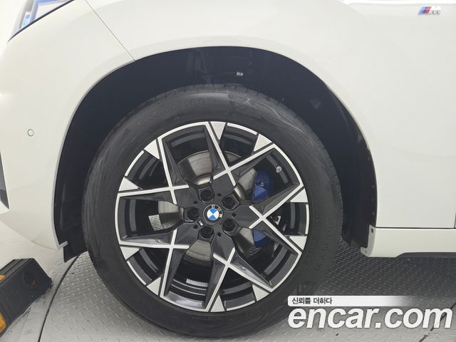 BMW X3 xDrive 20 M Sport — пробег 6 015 км — фото 5 из 5