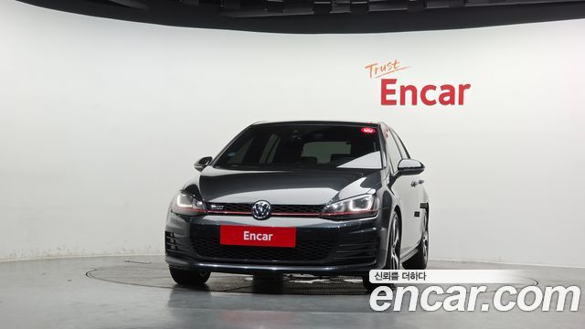 Volkswagen Golf 2.0 GTI — пробег 113 627 км — фото 3 из 5