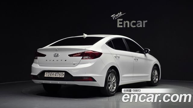 Hyundai AVANTE из Кореи Encar