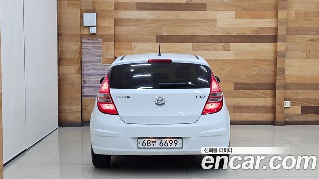 Hyundai i30 1.6 VVT Premier Standard — пробег 147 283 км — фото 4 из 5
