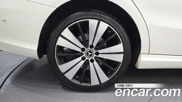 Mercedes-Benz CLA-Class из Кореи Encar